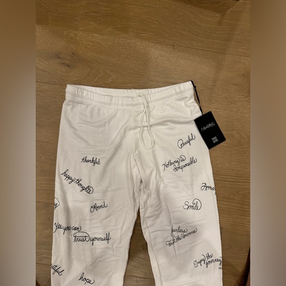 Lauren Moshi Small White Joggers. ⚡️🤍 - Picture 3 of 4